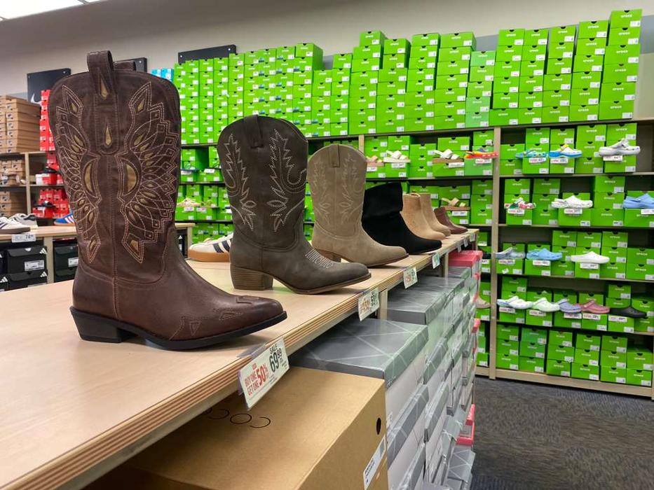 Rack Room Shoes Image