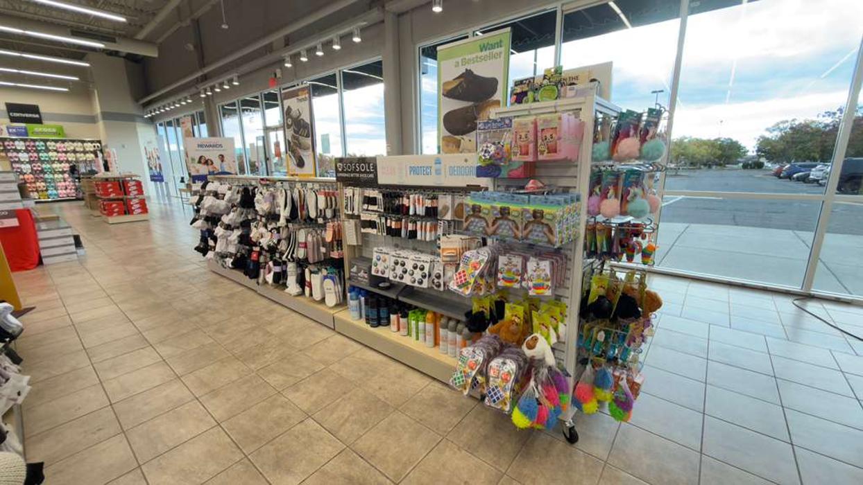 Rack Room Shoes Image