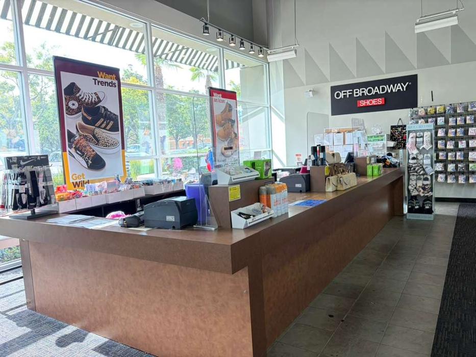 Rack Room Shoes Image