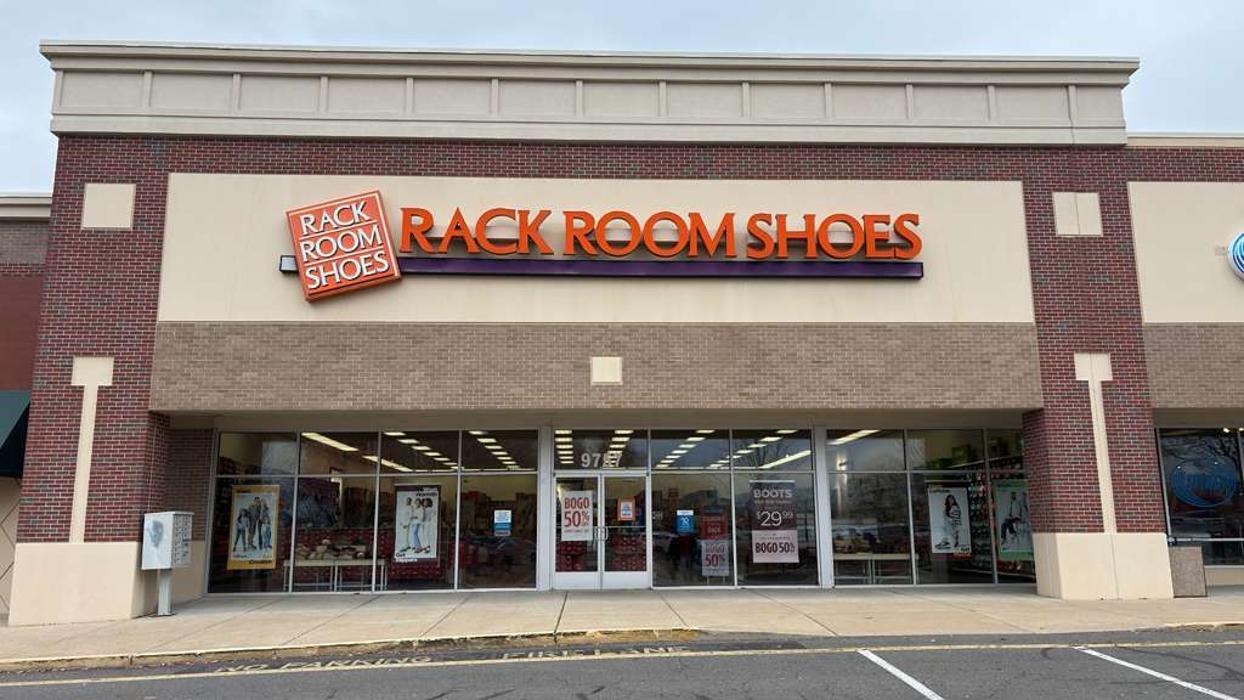 Rack Room Shoes Image