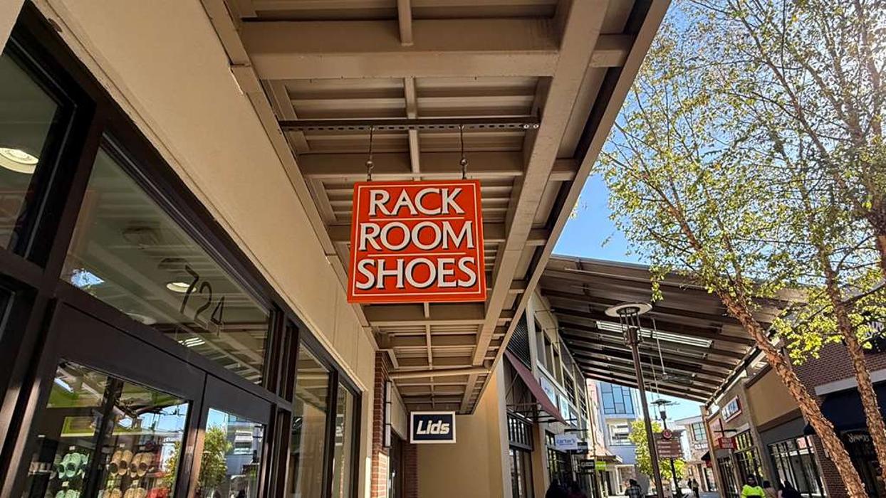 Rack Room Shoes Image