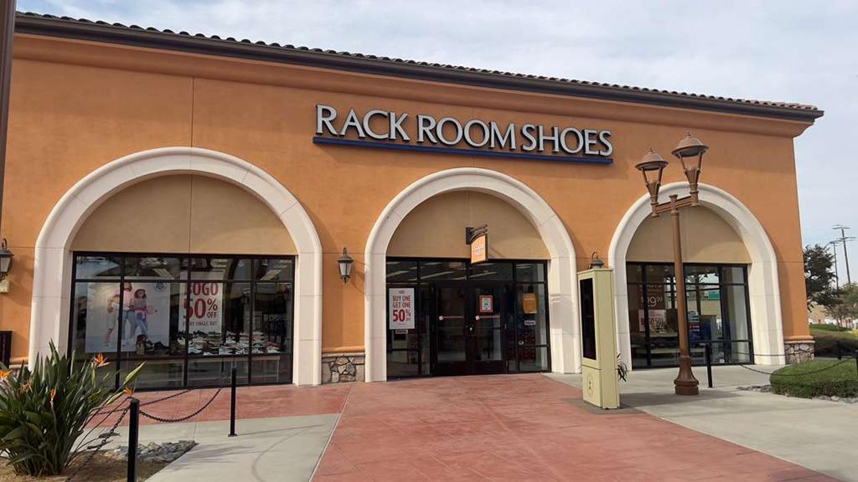 Rack Room Shoes Image