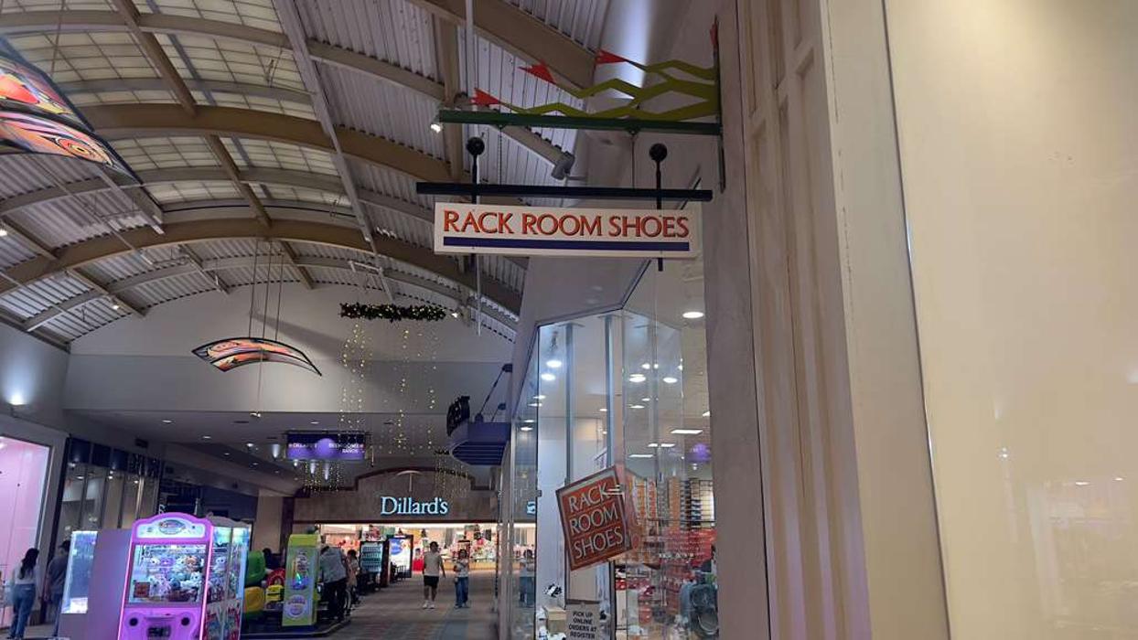 Rack Room Shoes Image