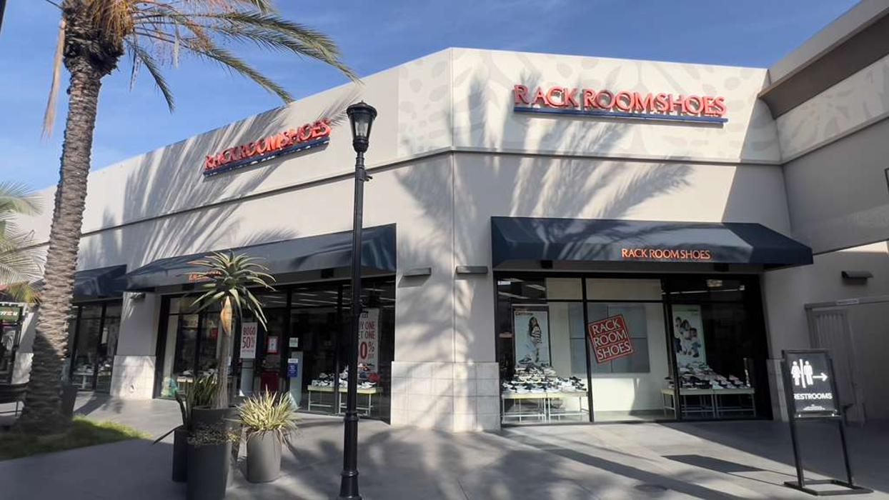 Rack Room Shoes Image