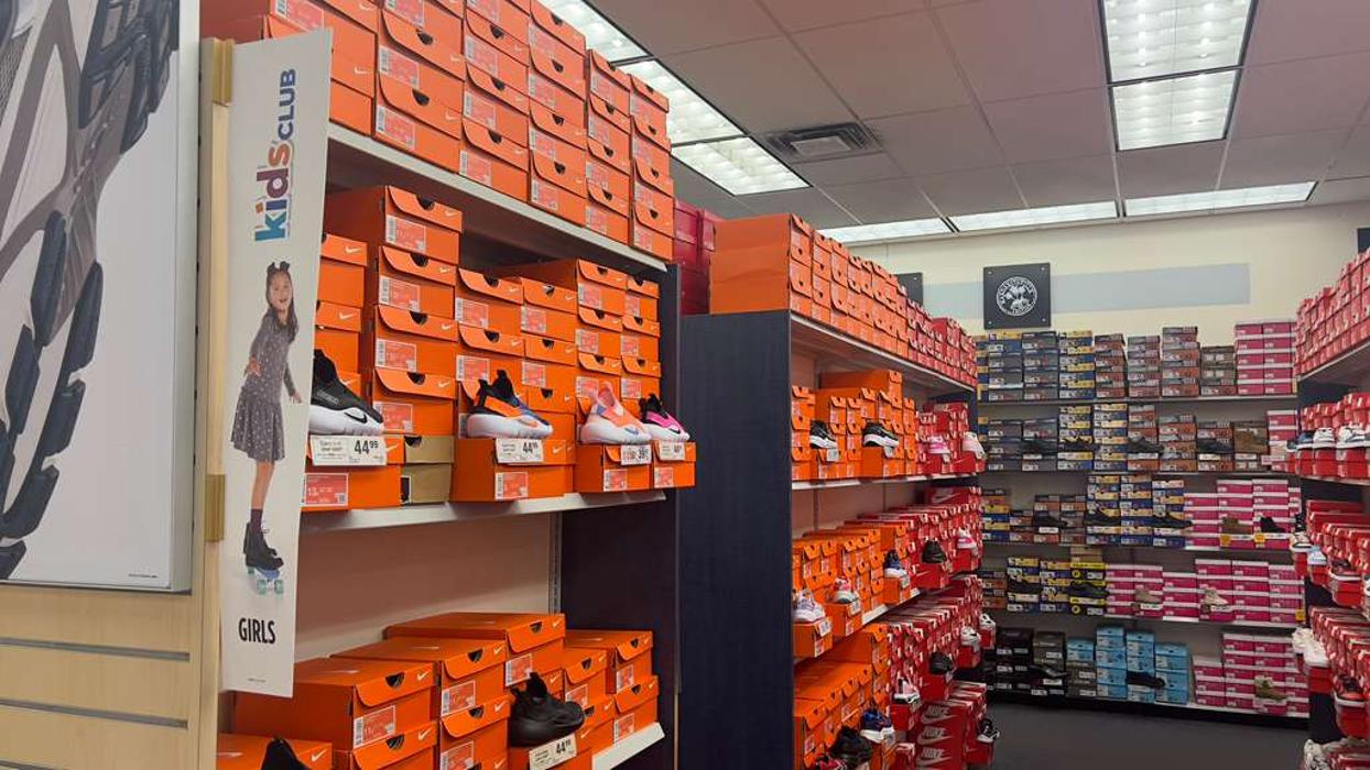 Rack Room Shoes Image