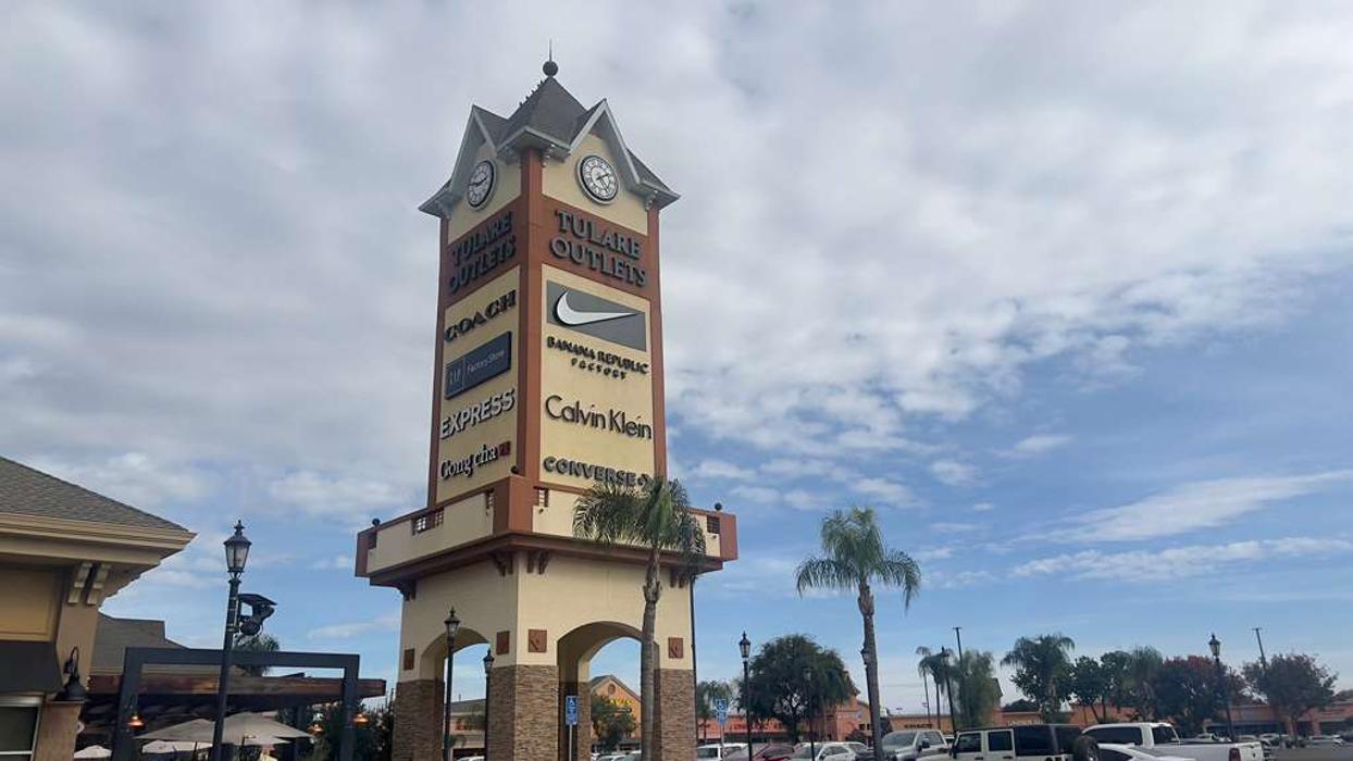 Rack Room Shoes Image