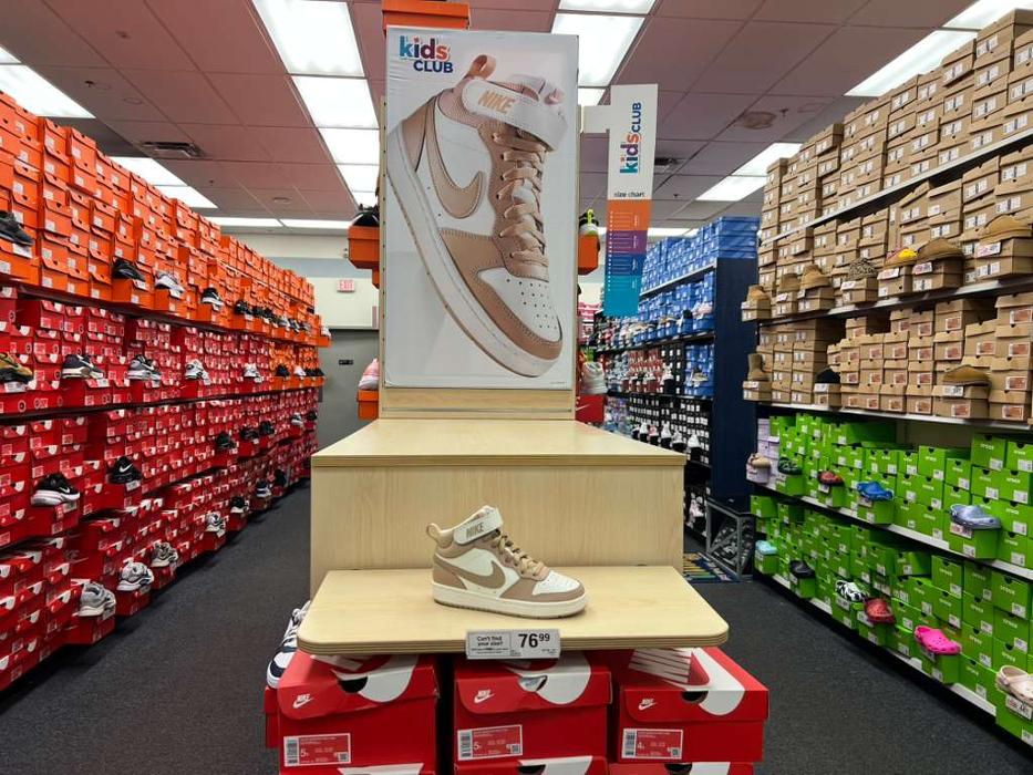 Rack Room Shoes Image