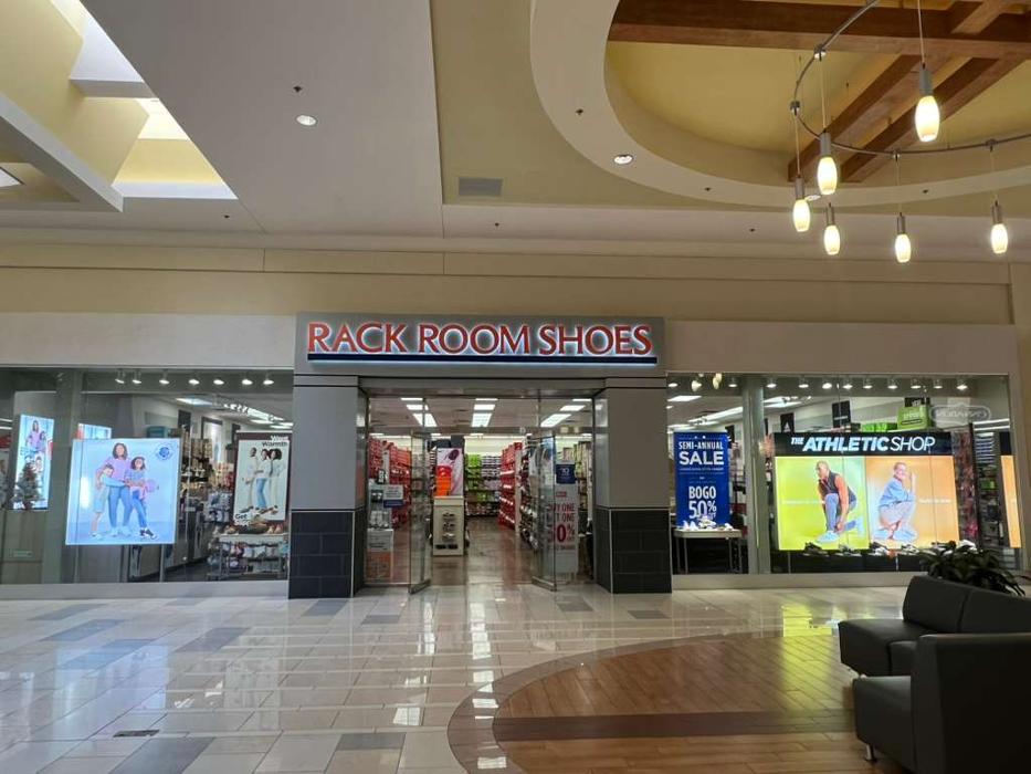 Rack Room Shoes Image