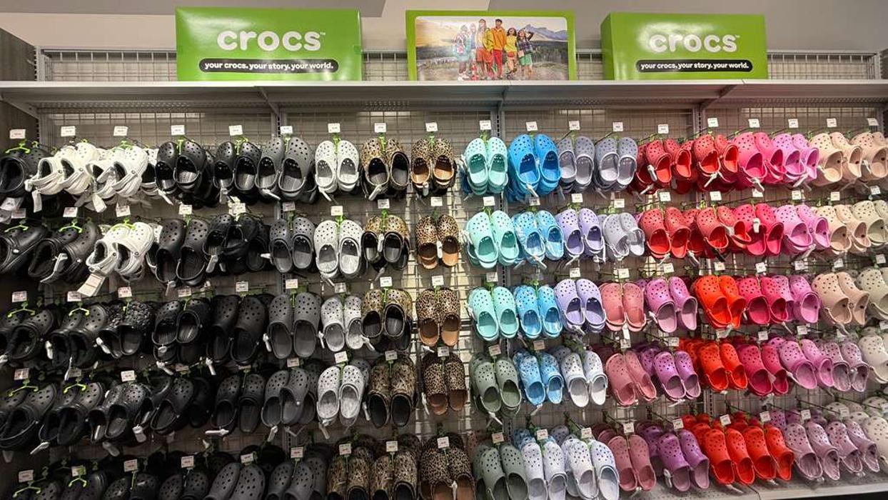 Rack Room Shoes Image