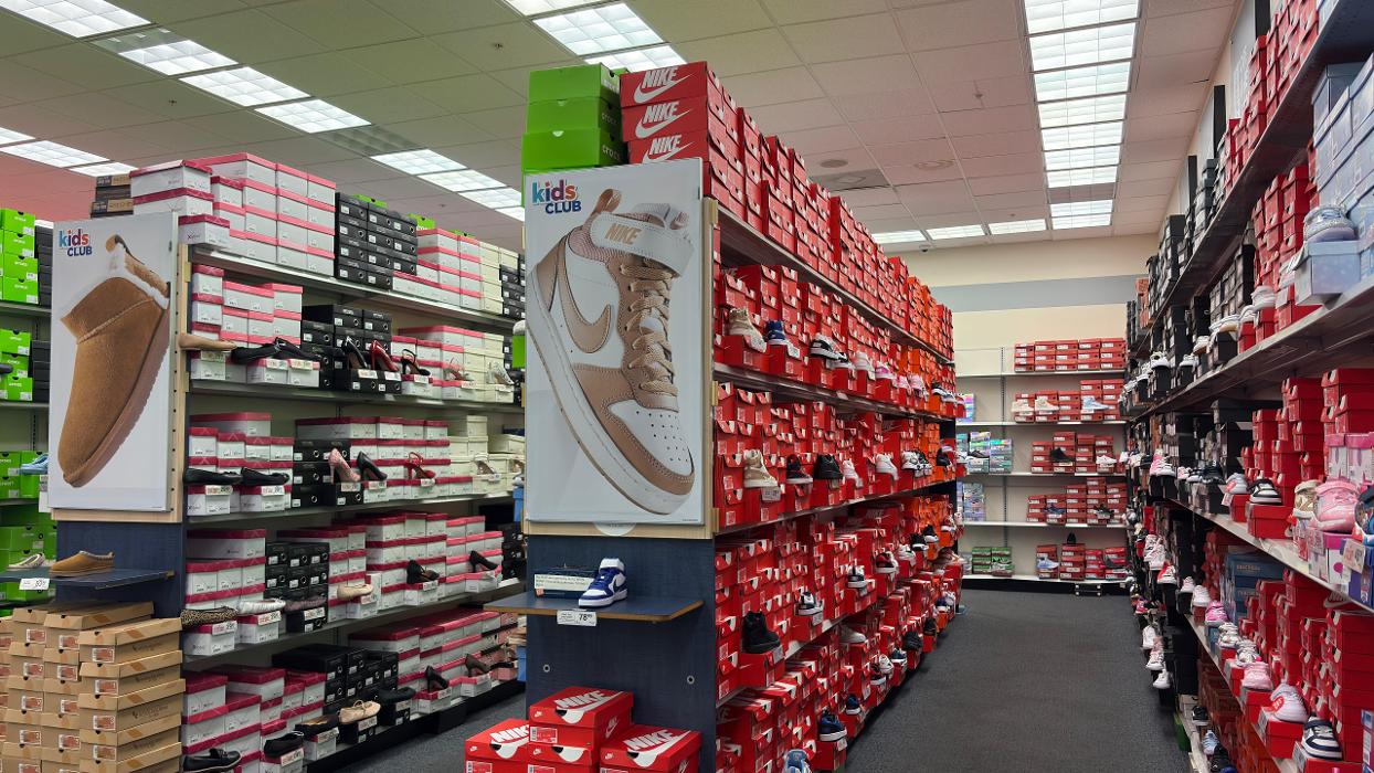 Rack Room Shoes Image