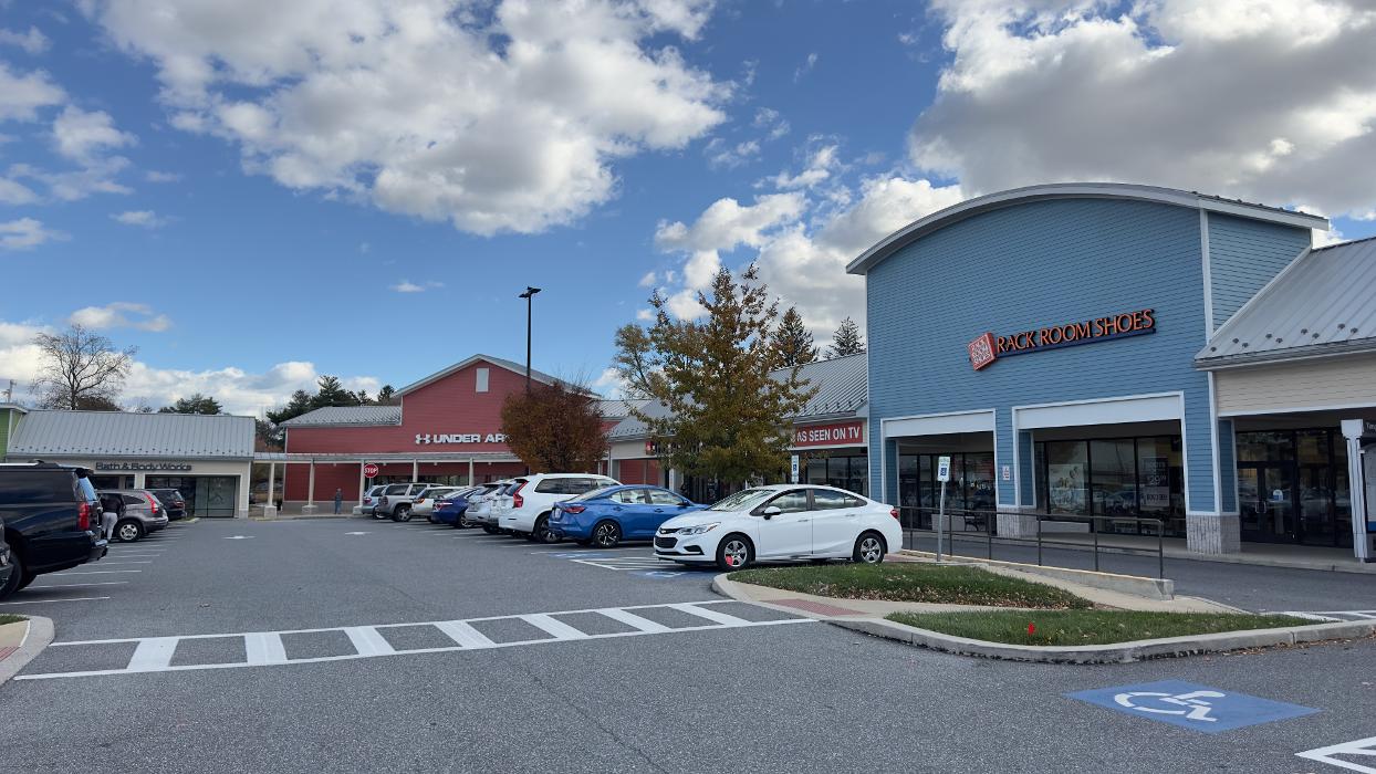 Rack Room Shoes Logo