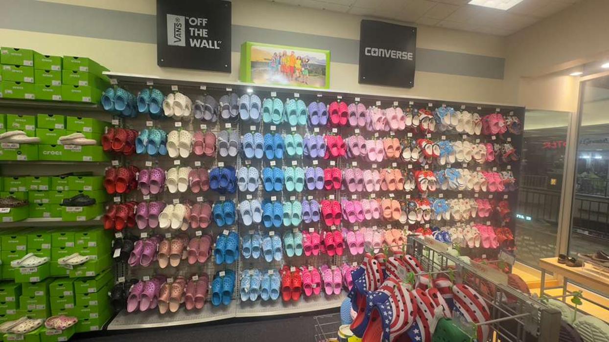 Rack Room Shoes Image