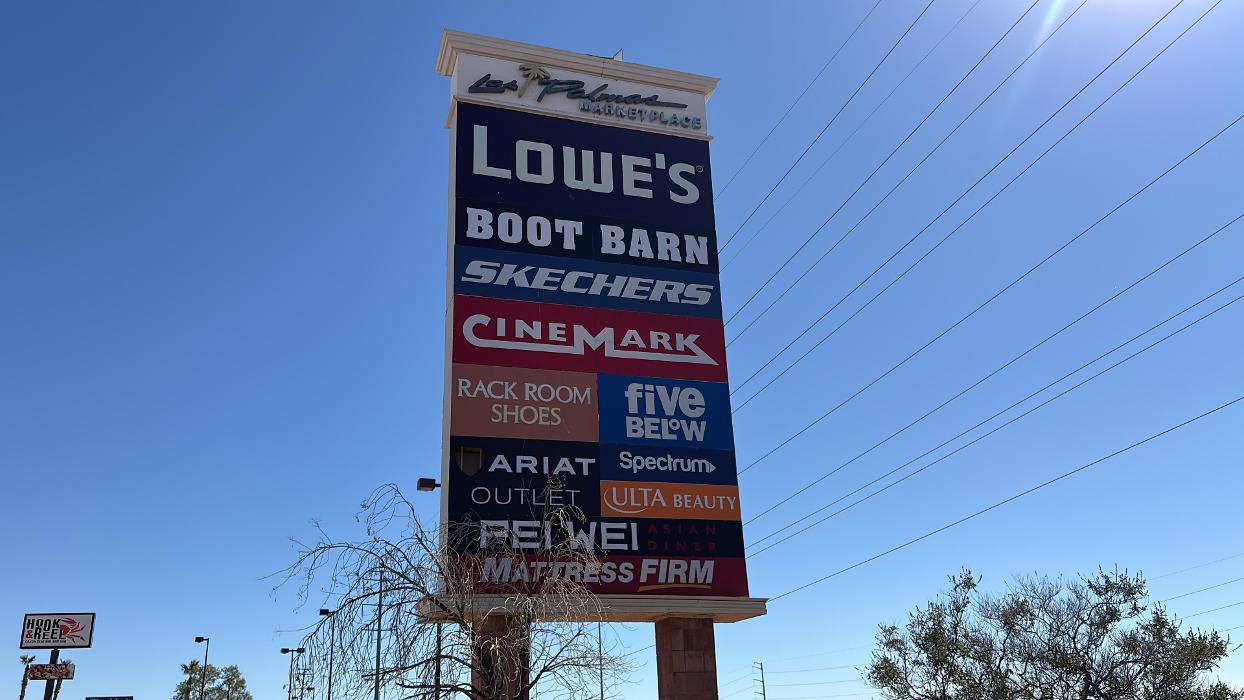Rack Room Shoes Image