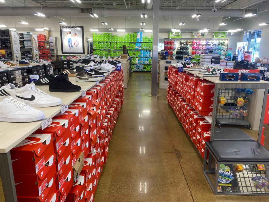 Rack Room Shoes Image