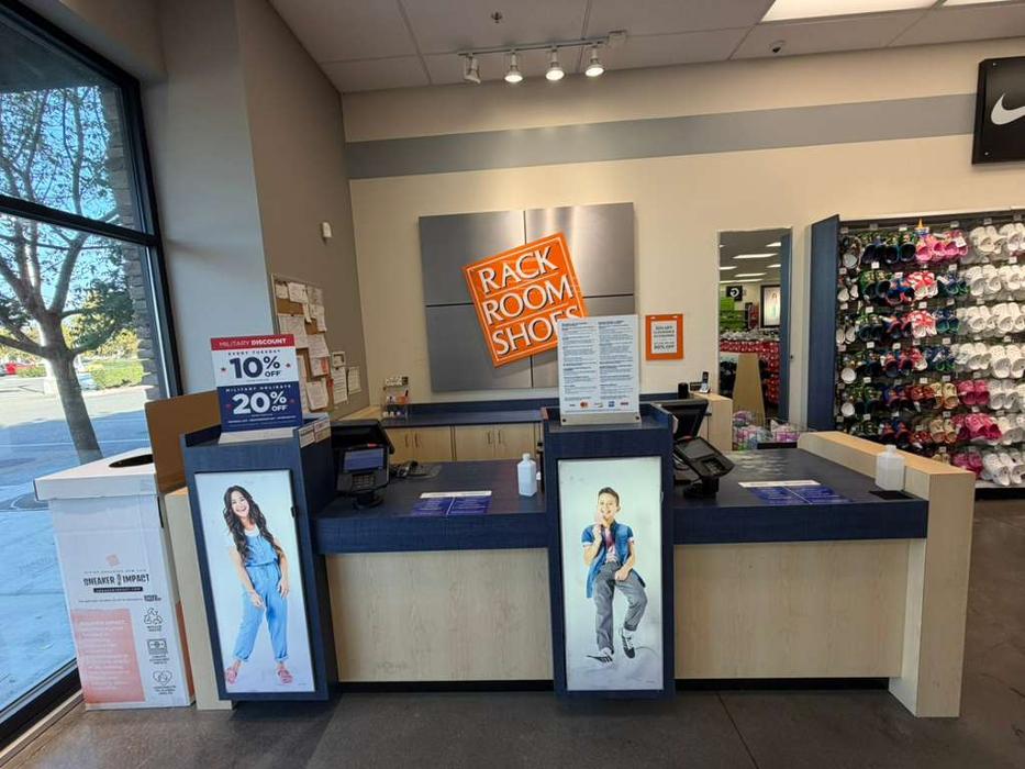 Rack Room Shoes Image