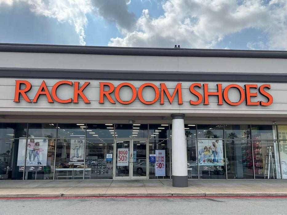 Rack Room Shoes Image