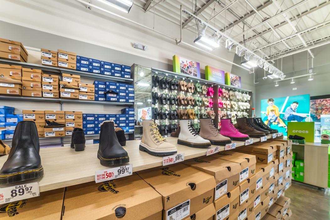 Rack Room Shoes - Blowing Rock, NC