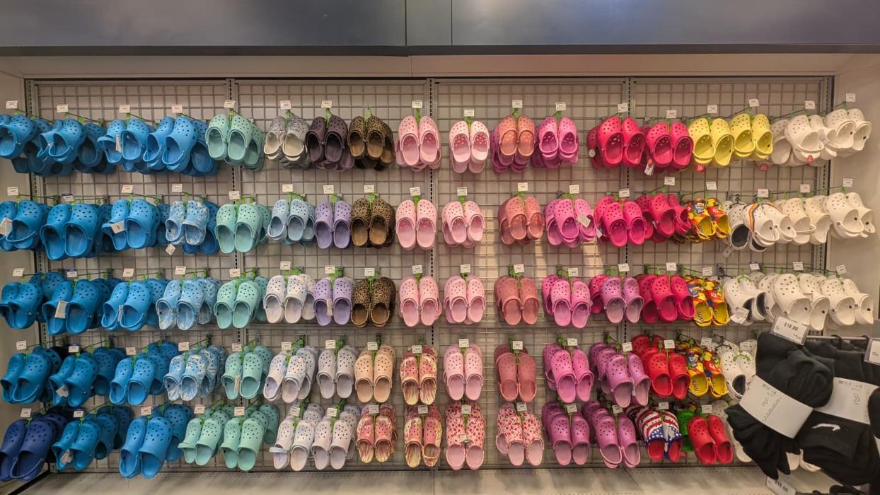 Rack Room Shoes Image