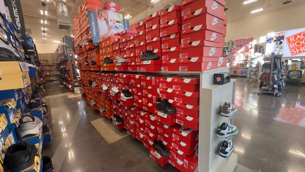 Rack Room Shoes Image