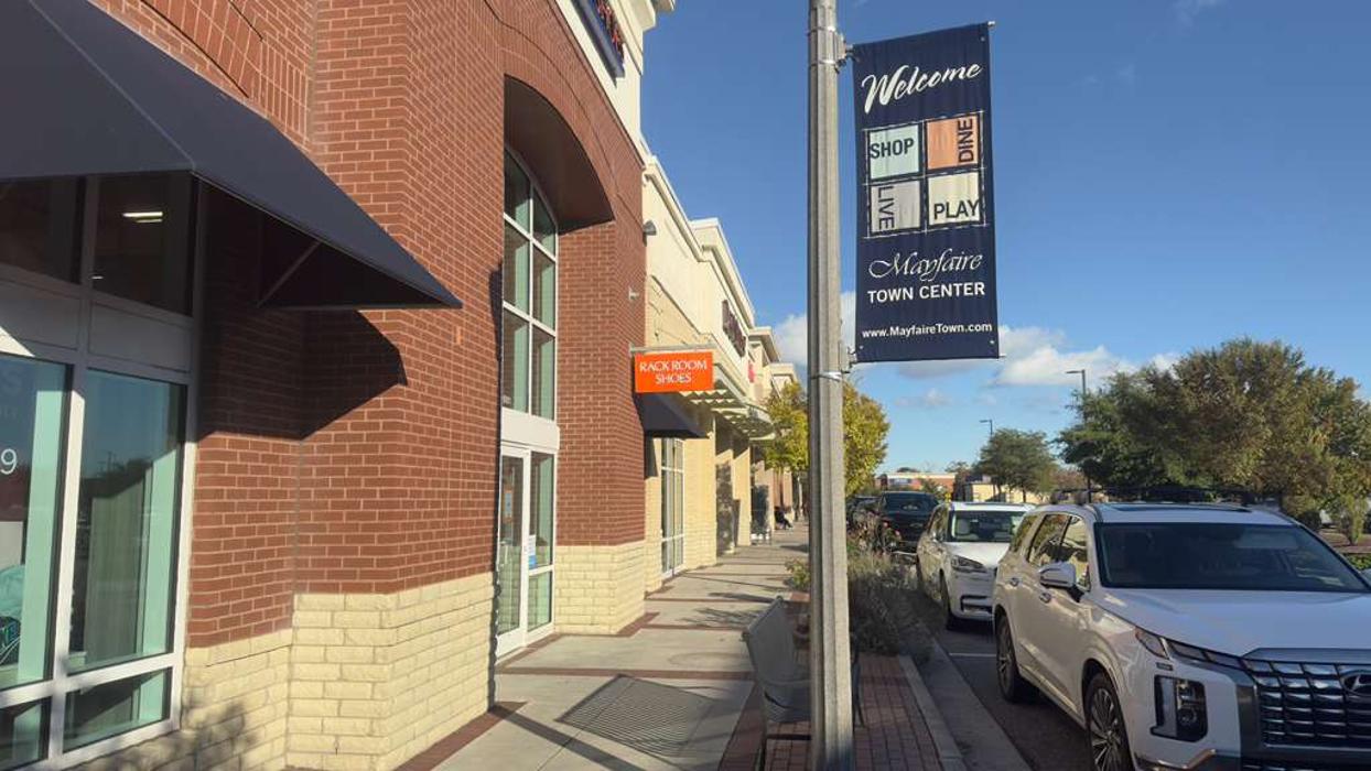 Rack Room Shoes Image