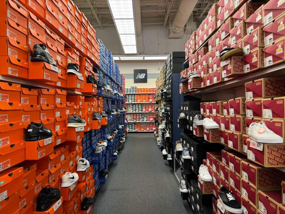 Rack Room Shoes Image