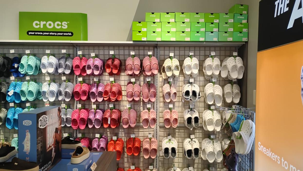 Rack Room Shoes Image