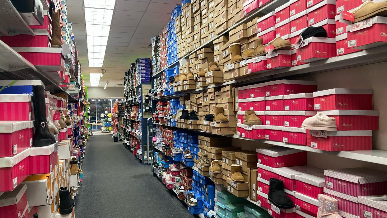 Rack Room Shoes Image