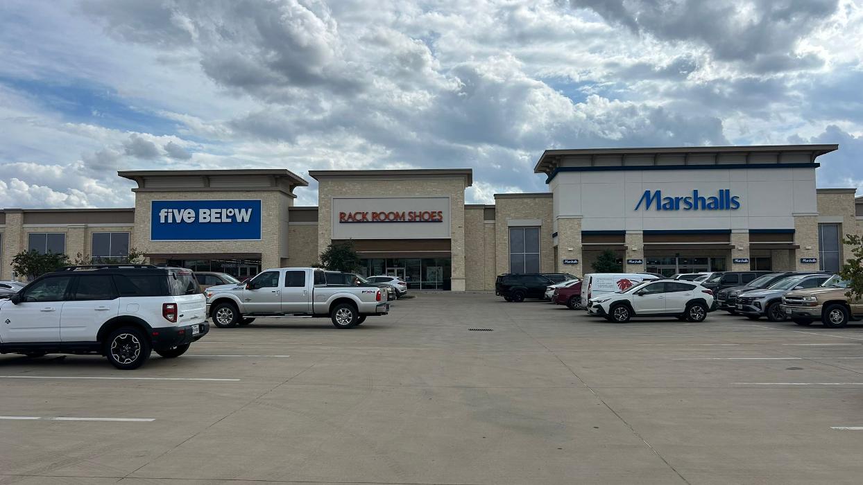 Rack Room Shoes Image