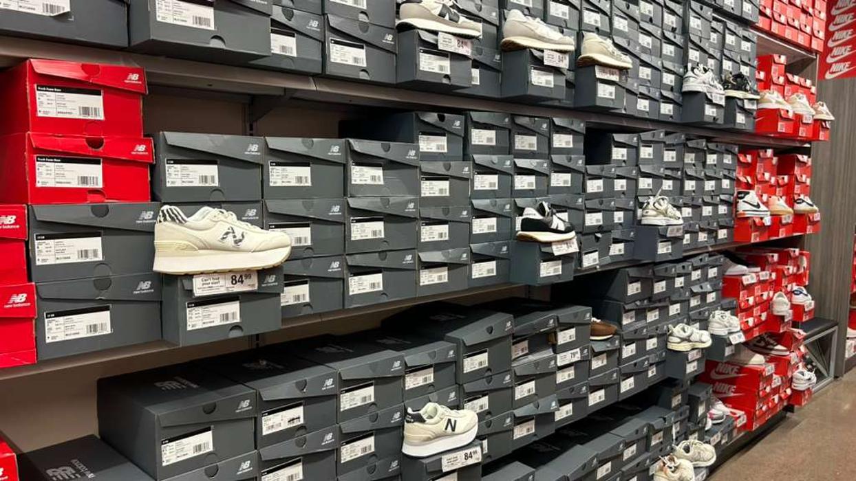Rack Room Shoes Image