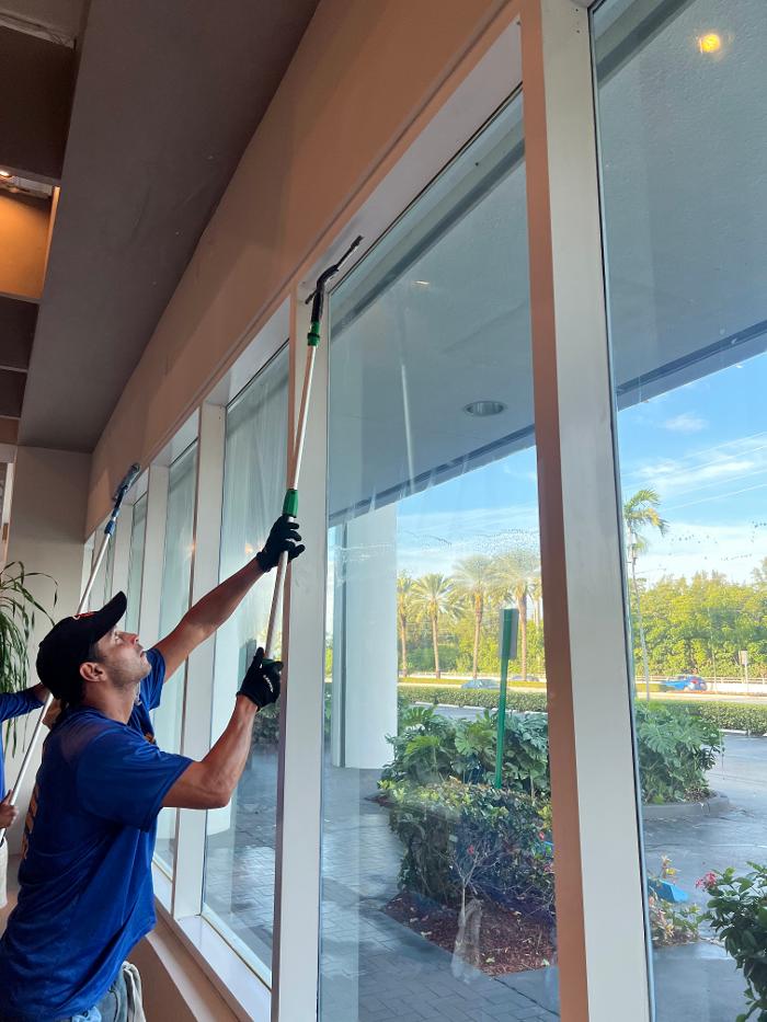 Window Washers Miami Corp - Miami, FL