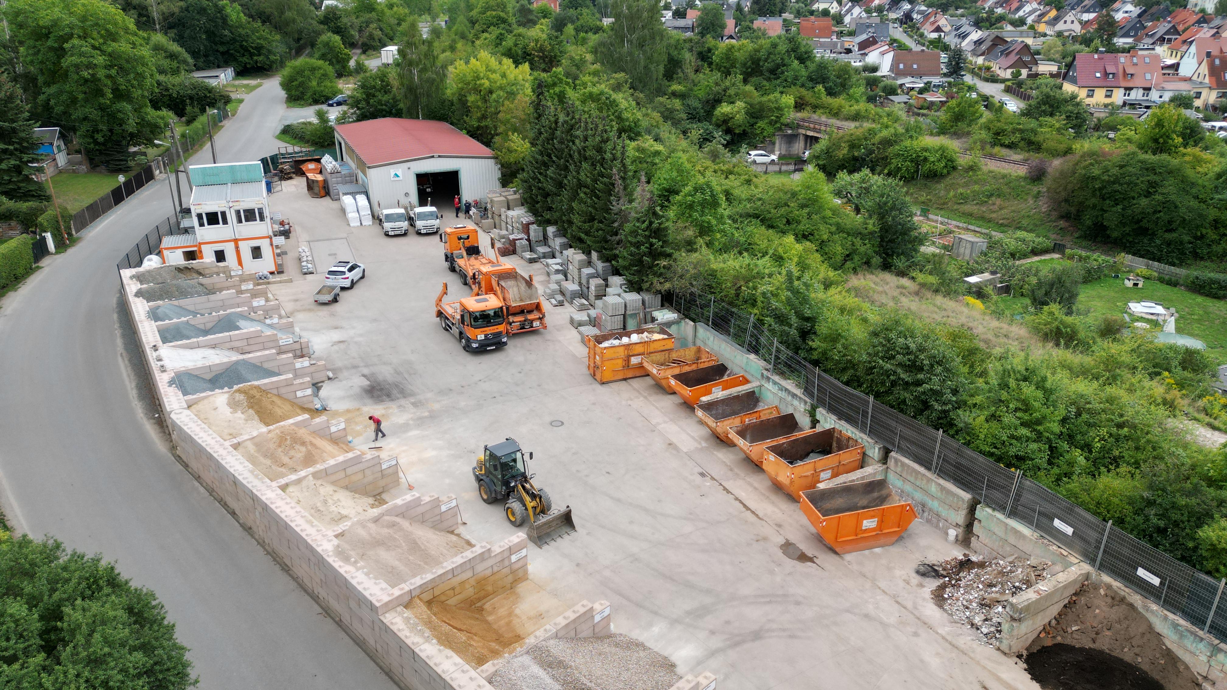 Containerdienst - René Schreiner GmbH, Am Lasurberg in Gera