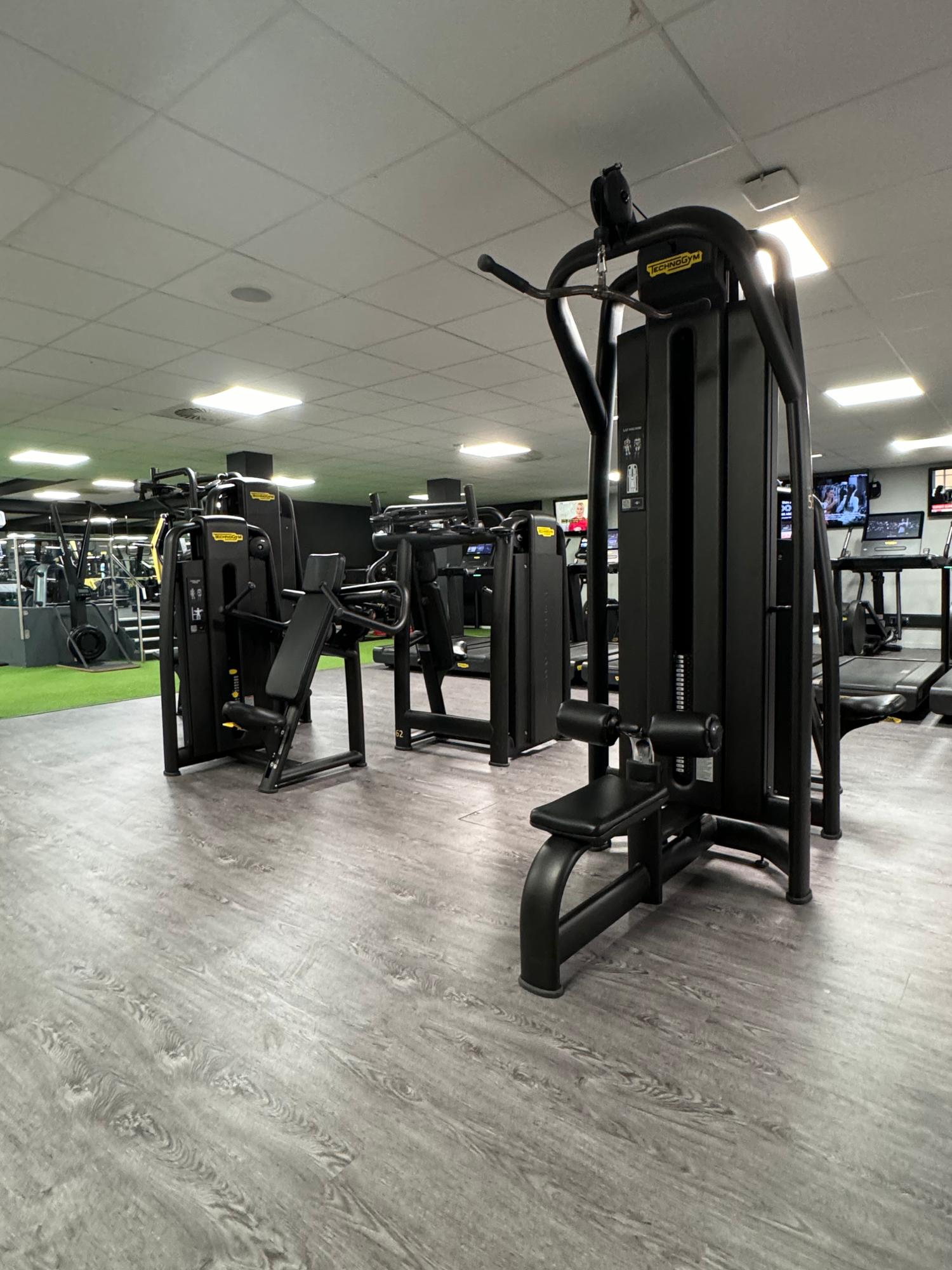 Village Gym Manchester Hyde Hyde 01615 289998