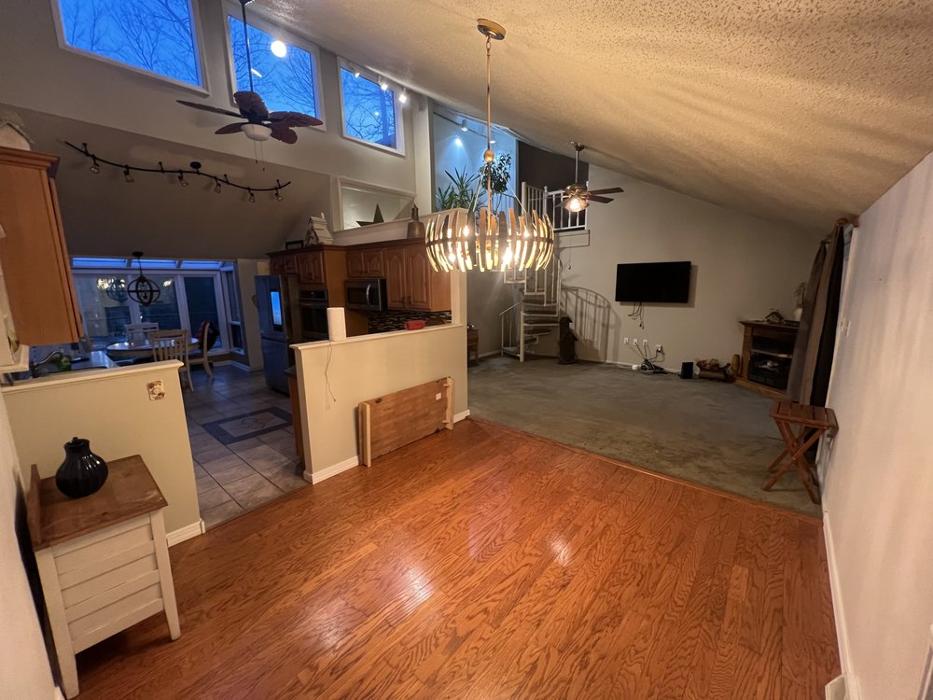 DanJua Cleaning Services LLC Image