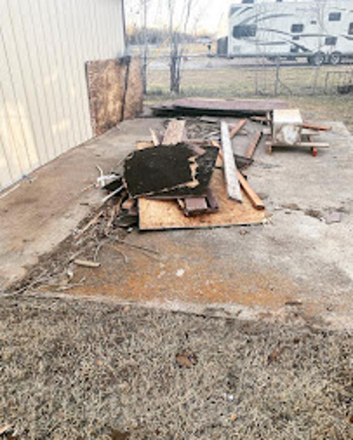 Tucker's Junk Removal & Hauling - Haslet, TX