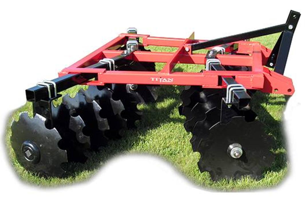 Bob's Tractor Parts & Equipment - Mc Ewen, TN