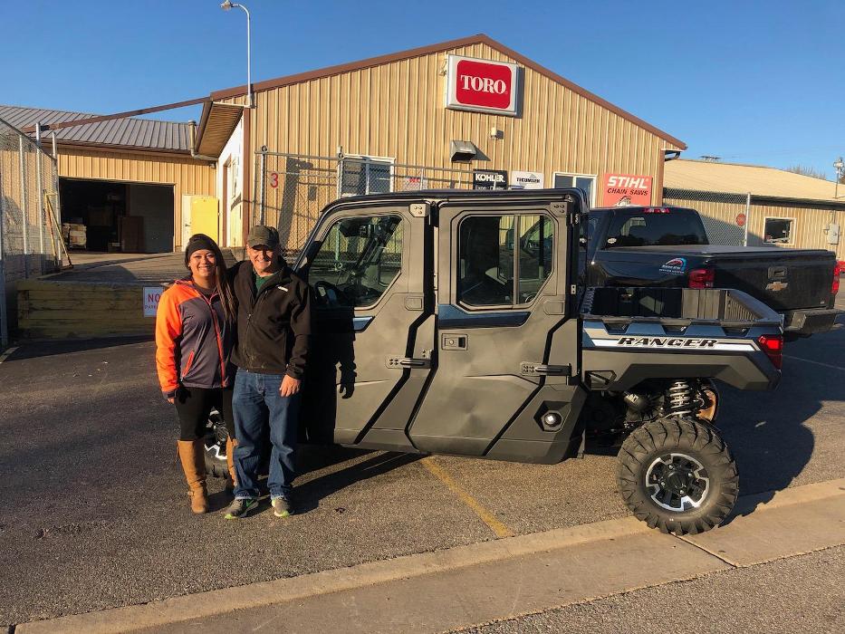 Bill's Service Center Logo