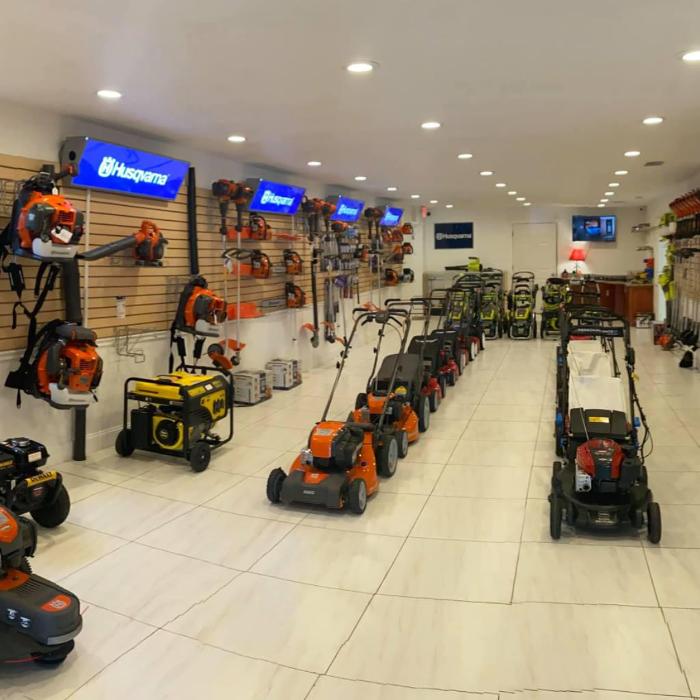 Santana's Powersports &amp; Small Engine Repair Inc Logo