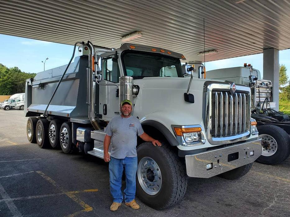 White's International Trucks - Goldsboro, NC