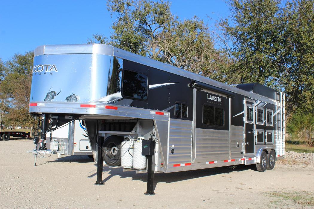 Triple M Trailers - Wills Point, TX