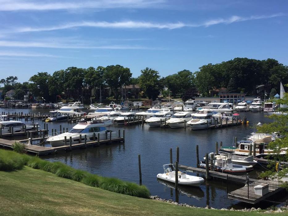 Spring Brook Marina & Yacht Sales - Egg Harbor, WI