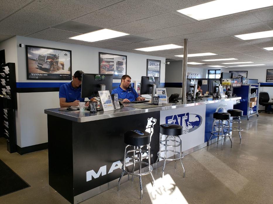 GATR Truck Center - Waterloo, IA