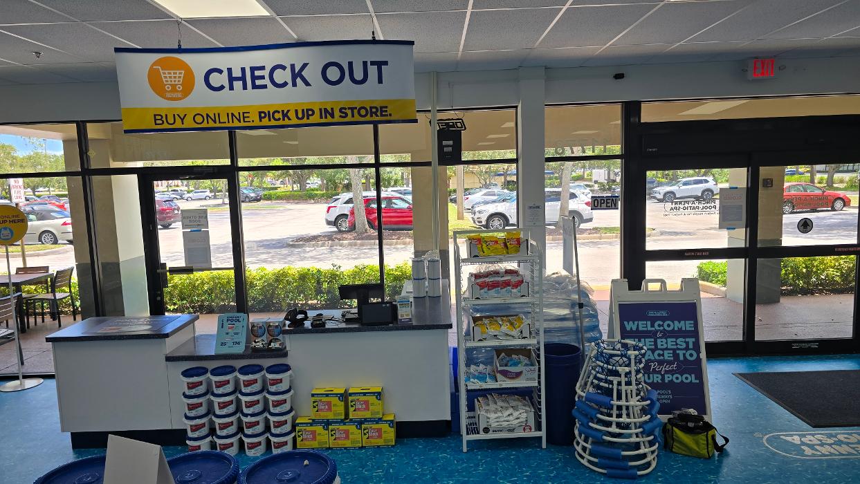 Pinch A Penny Pool Patio Spa - Hobe Sound, FL