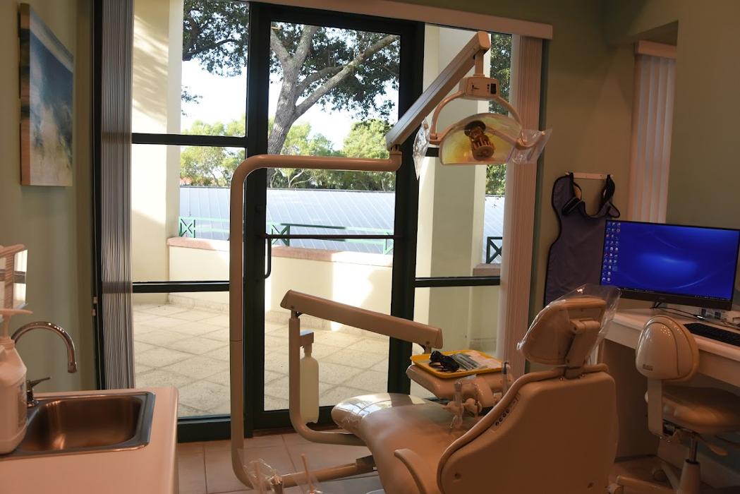 Optimal Dental Fitness of Naples - George Mantikas, D.M.D - Naples, FL