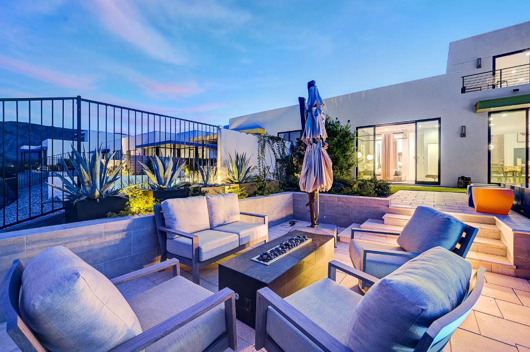 Luxury Real Estate Advisors - Las Vegas, NV