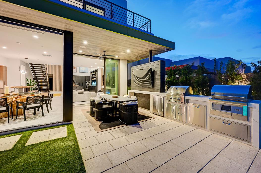 Luxury Real Estate Advisors - Las Vegas, NV