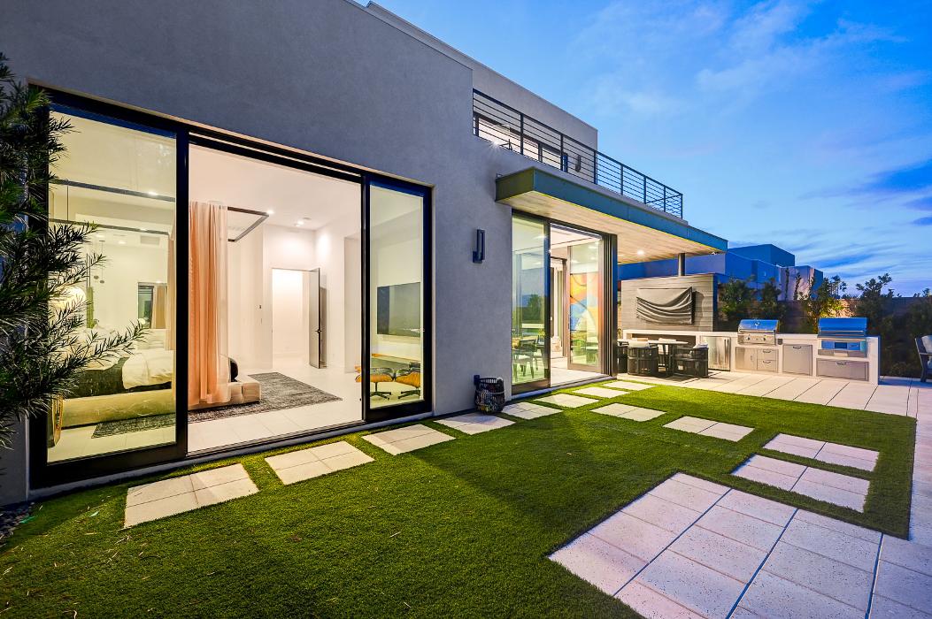 Luxury Real Estate Advisors - Las Vegas, NV