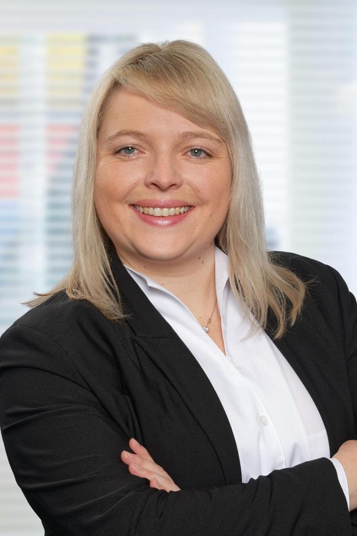 ERGO Versicherung Nina Becker, Alsfelder Straße in Grünberg