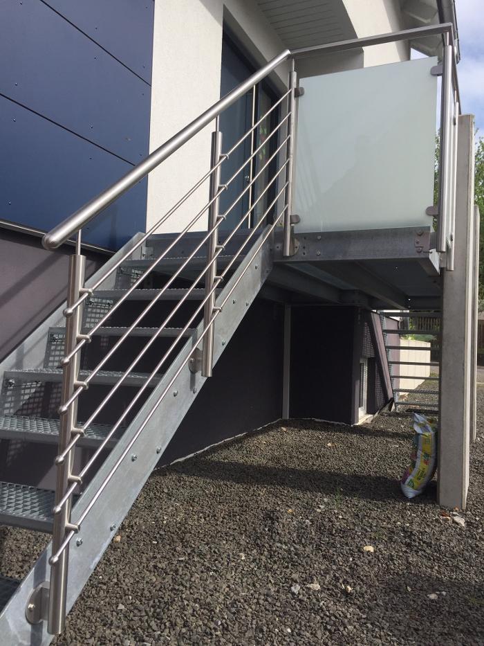 h2 metall, Friedrich-Ebert-Straße in Donaueschingen