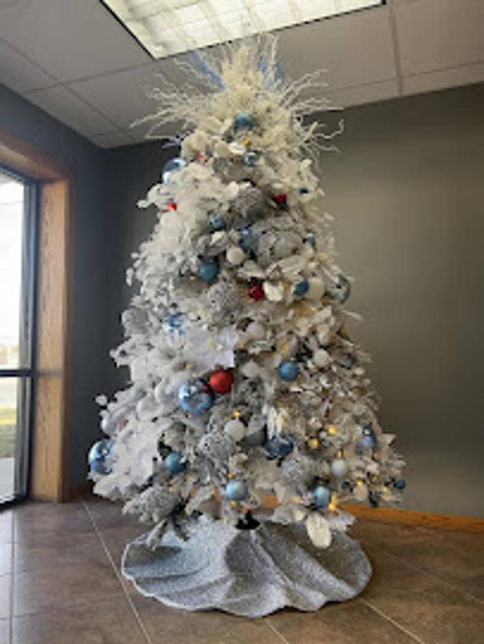 B&amp;G Floral and Events Logo