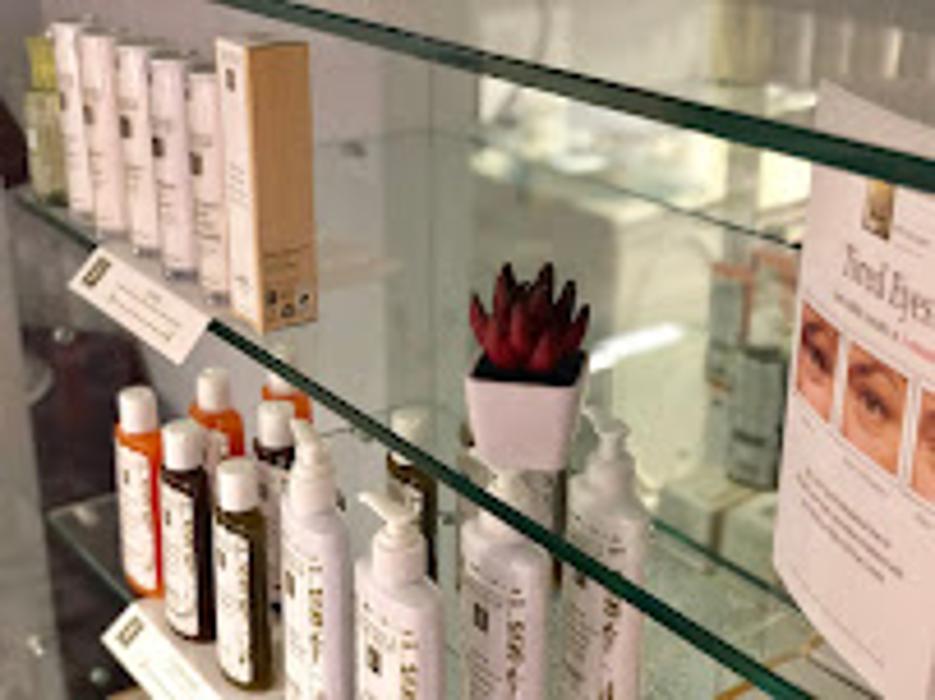 Feelin' Knotty Skin & Body Spa - Fuquay Varina, NC